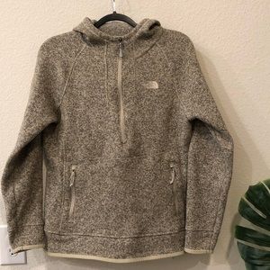 The North Face half zip pullover knit fleece